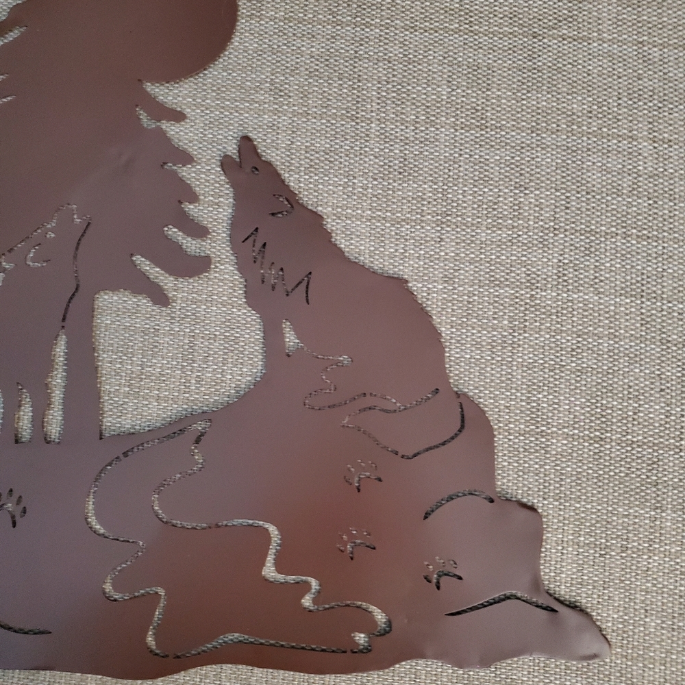 Wolf Rustic Metal Wall Art Hanging - Picture 8 of 11